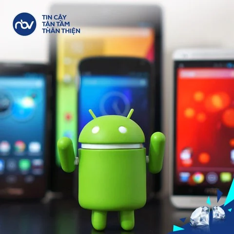 Cầm điện thoại Android